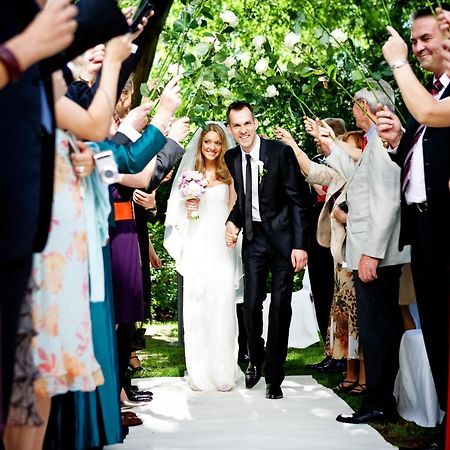 Privathotel Lindtner 함브루크 외부 사진 Jewish wedding