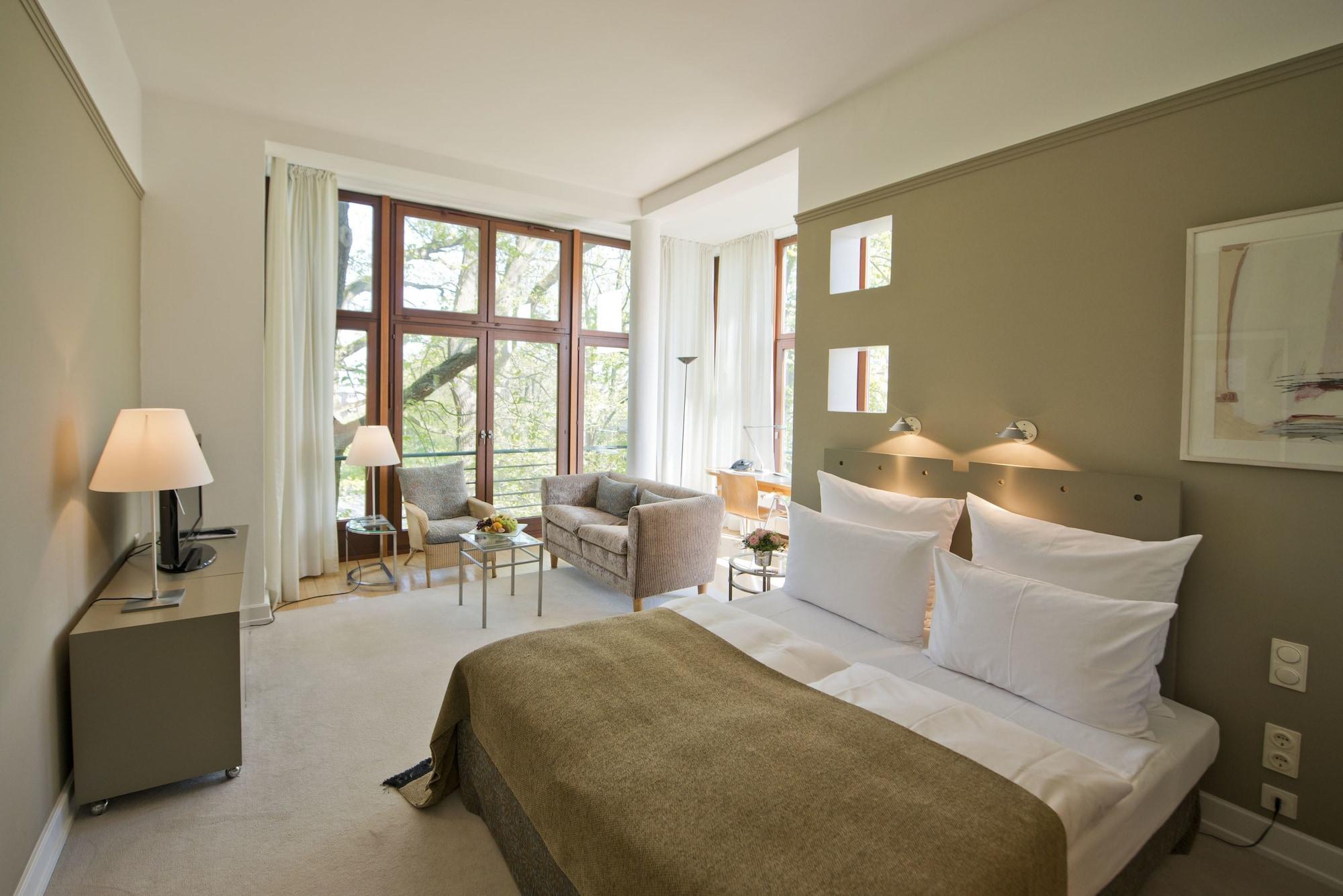 Privathotel Lindtner 함브루크 외부 사진 A room at the Hotel Axelmannstein