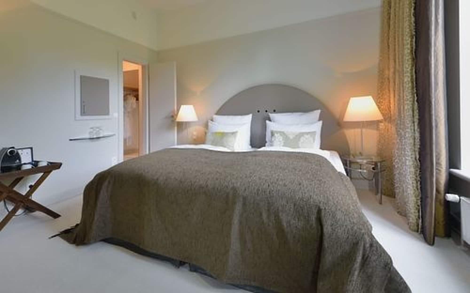 Privathotel Lindtner 함브루크 외부 사진 A bedroom at the hotel